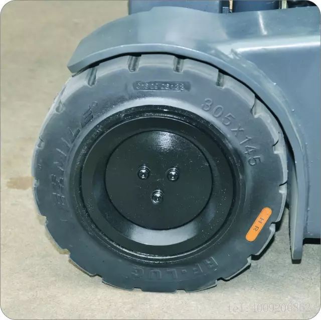 三支點電動叉車(圖6) 三支點電動叉車(圖6)